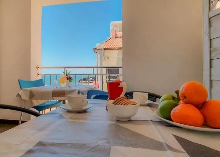 Libera Two Apartment Novigrad Istria