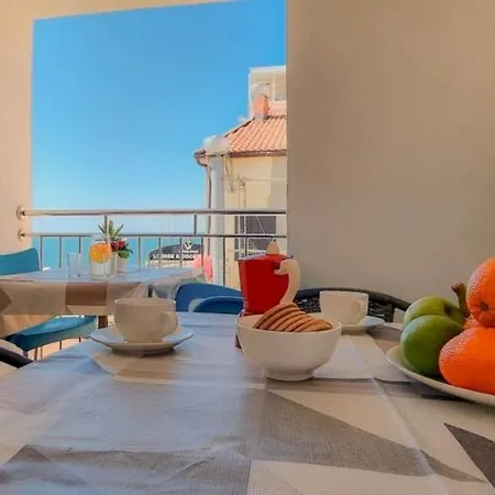 Libera Two Apartment Novigrad Istria